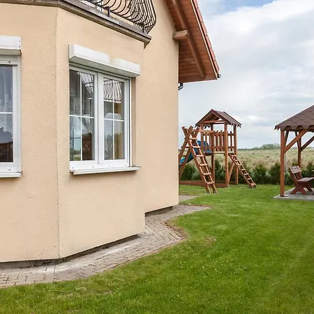 Semesterbostad House Dom Zastan By Renters